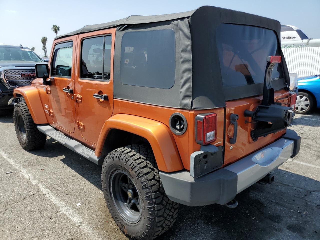 1J4BA5H17BL557211 2011 Jeep Wrangler Unlimited Sahara