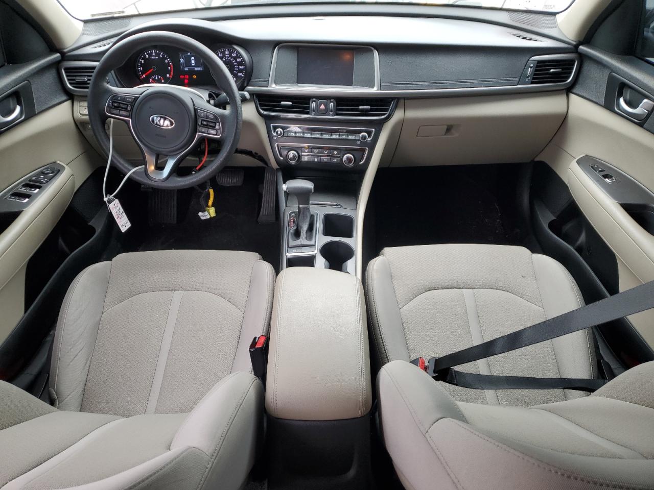 5XXGT4L35JG209964 2018 Kia Optima Lx