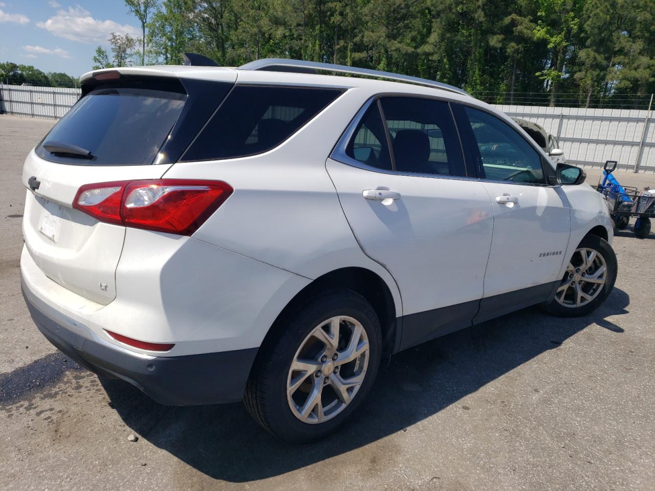 2GNAXLEX8K6133825 2019 Chevrolet Equinox Lt