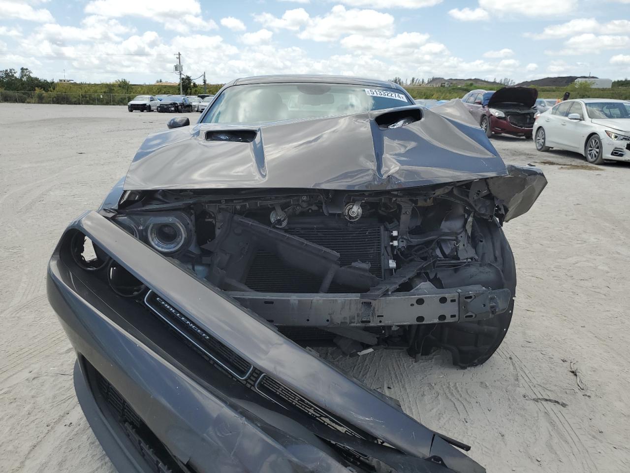 2C3CDZAG9KH669002 2019 Dodge Challenger Sxt