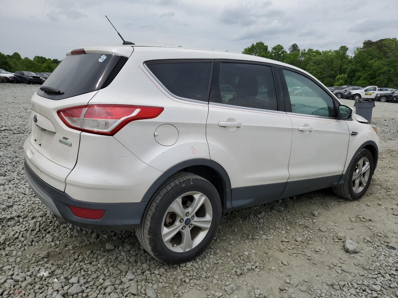 1FMCU0GX8FUC11853 2015 Ford Escape Se