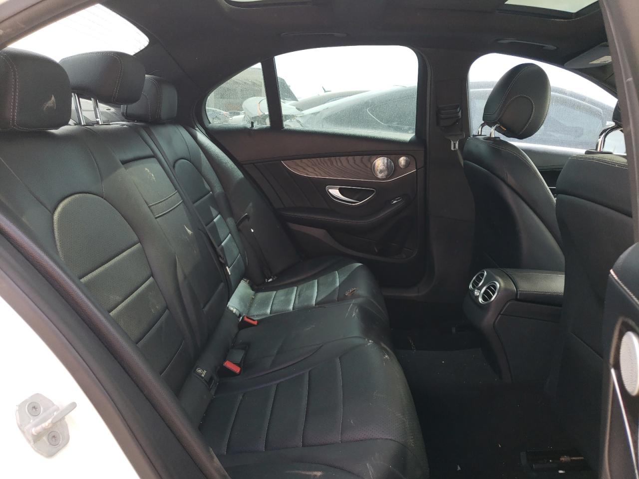 55SWF4JB7FU070720 2015 Mercedes-Benz C 300