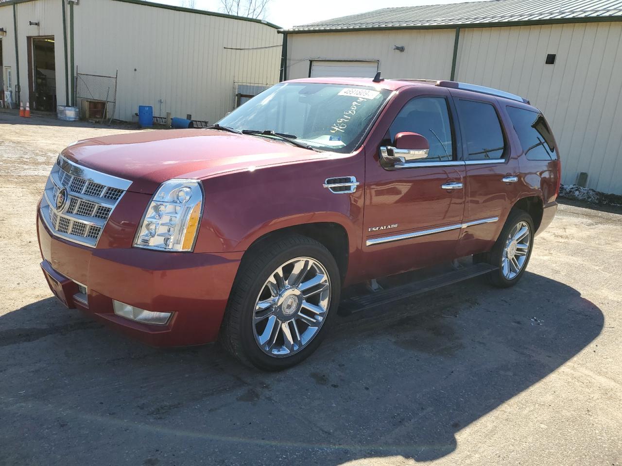 1GYUKDEF2AR186339 2010 Cadillac Escalade Platinum