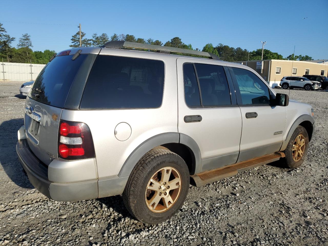 1FMEU638X6UA04052 2006 Ford Explorer Xlt