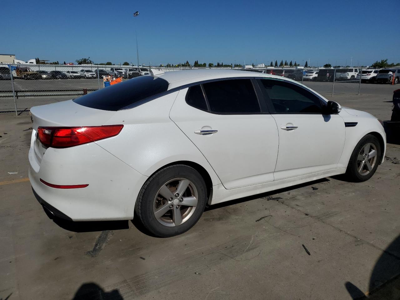 5XXGM4A73EG281514 2014 Kia Optima Lx