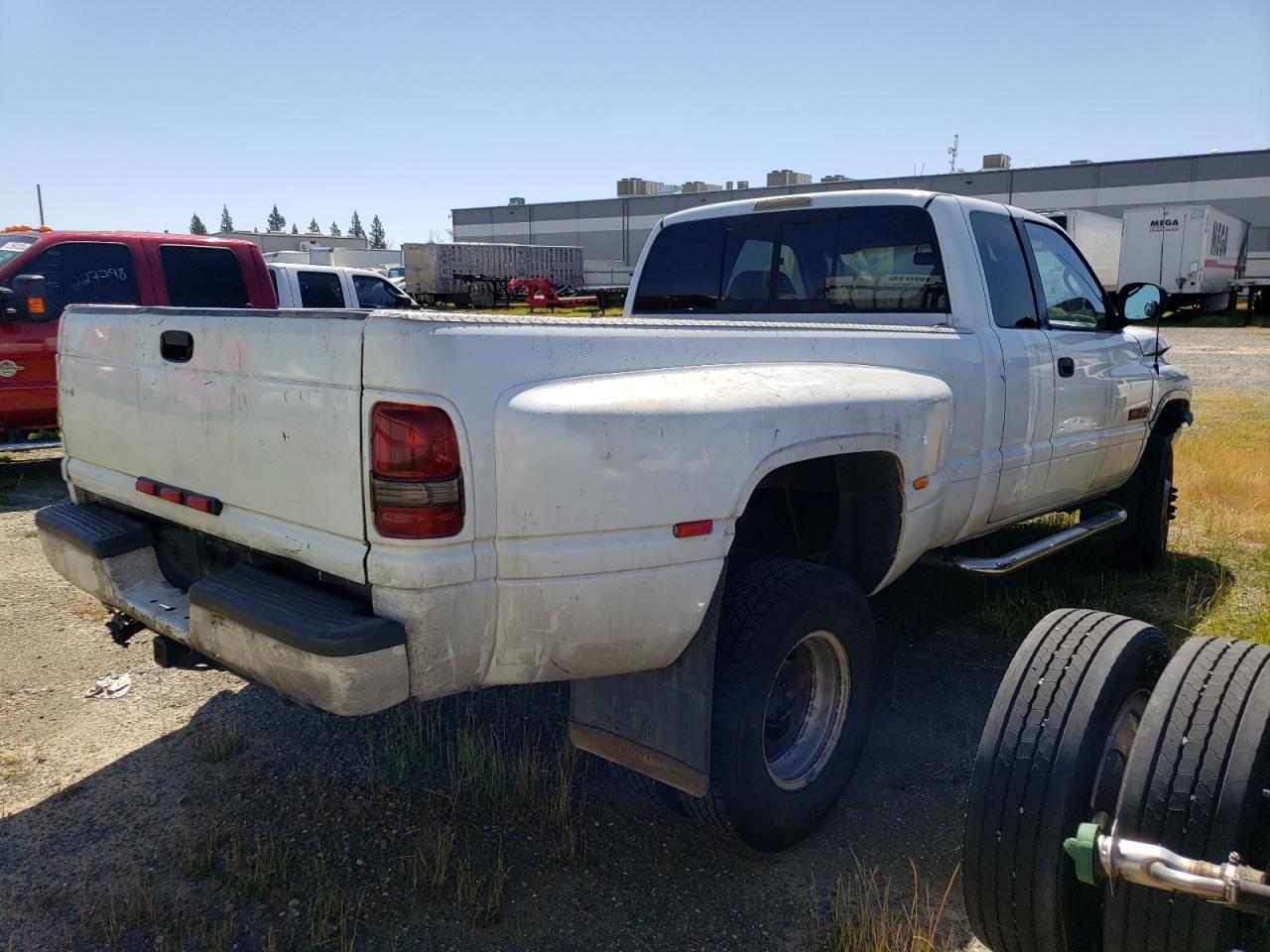 1B7MF33D6WJ136166 1998 Dodge Ram 3500