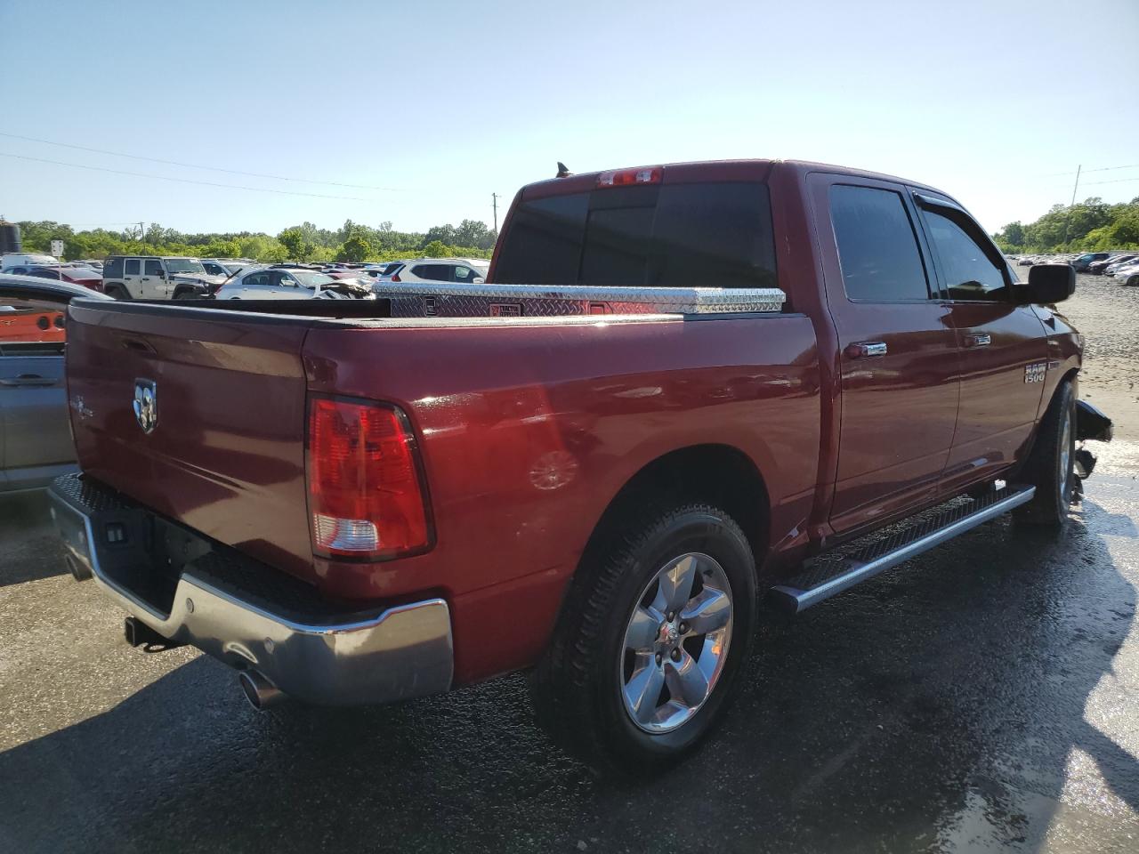 1C6RR6LMXFS580473 2015 Ram 1500 Slt