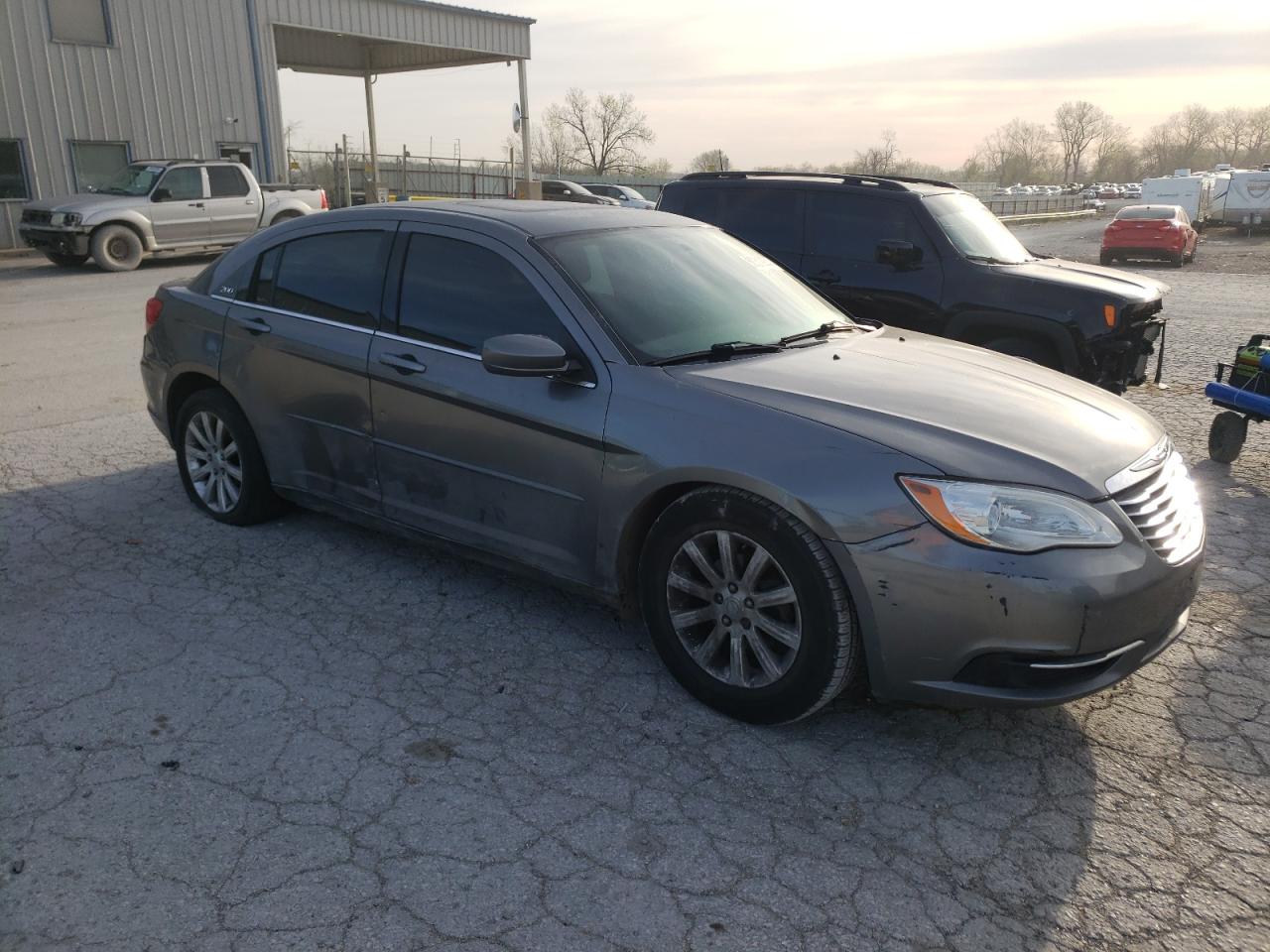 1C3CCBBG2CN247638 2012 Chrysler 200 Touring