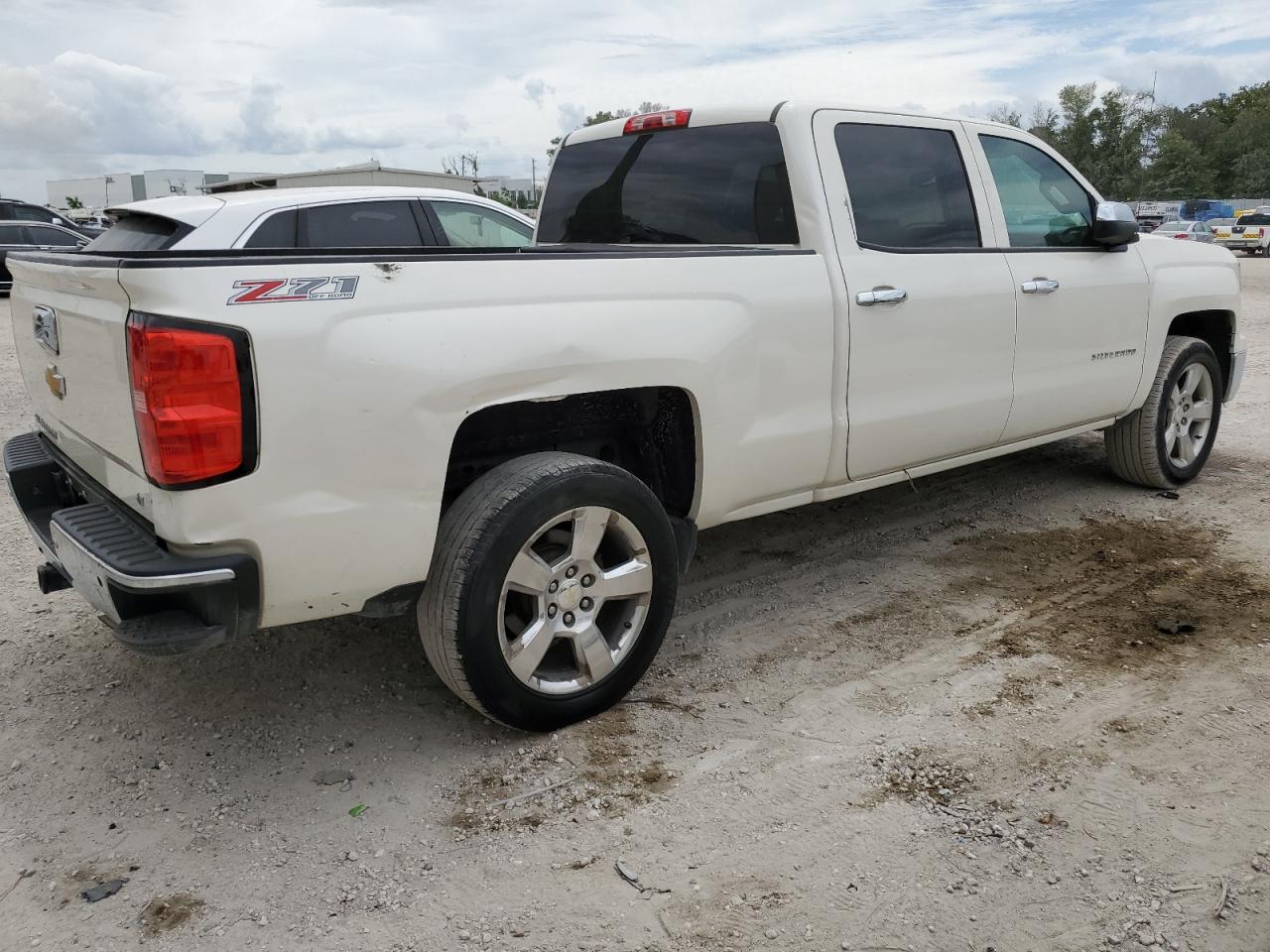 2014 Chevrolet Silverado K1500 Lt vin: 3GCUKREC8EG456799