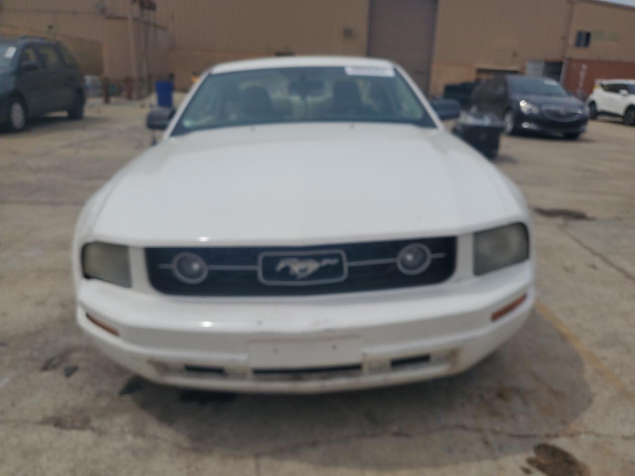 1ZVFT80N575356675 2007 Ford Mustang