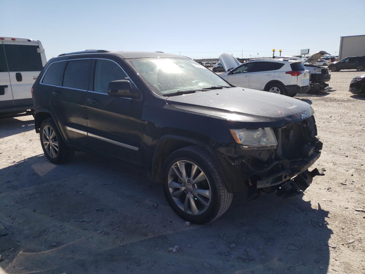 1C4RJEAG5DC621011 2013 Jeep Grand Cherokee Laredo