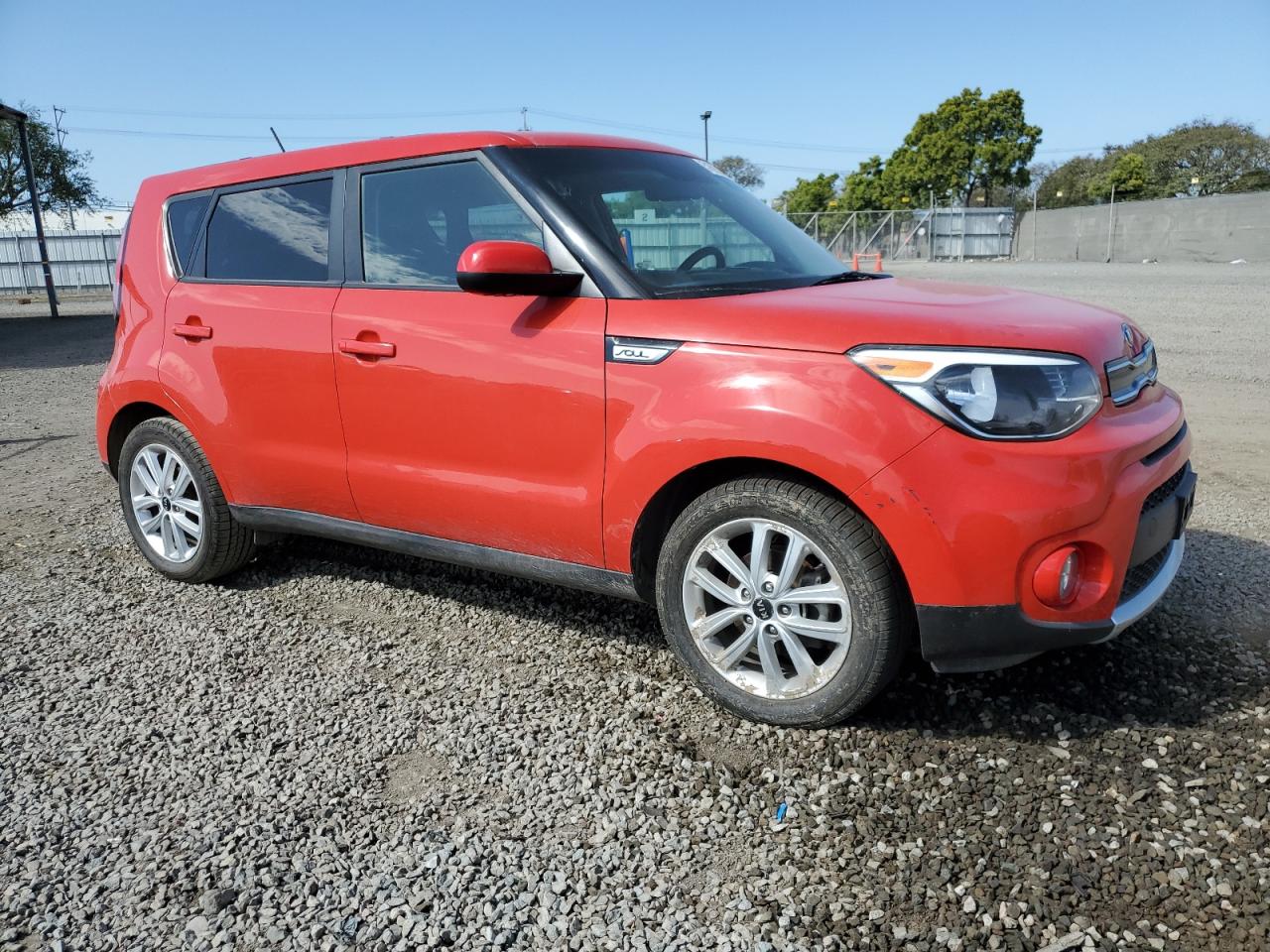 2018 Kia Soul + vin: KNDJP3A54J7607099