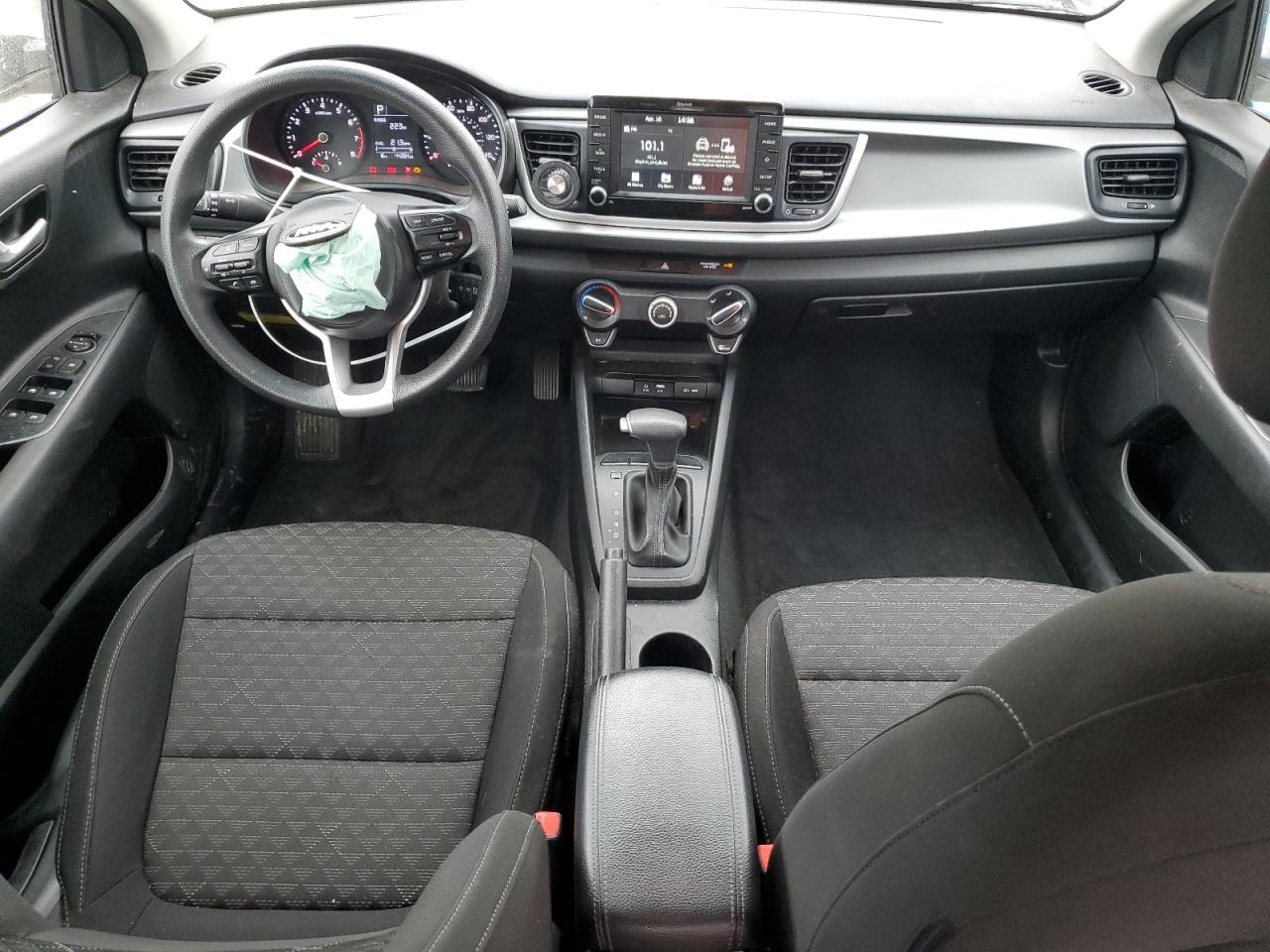 2020 Kia Rio Lx vin: 3KPA24AD2LE329558