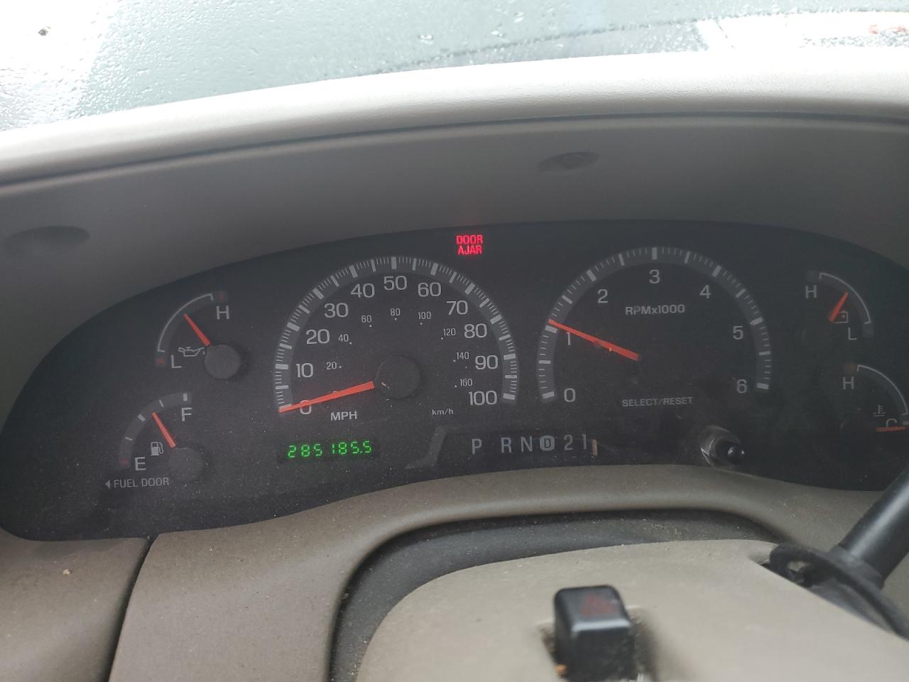 1FTRW07L71KC28105 2001 Ford F150 Supercrew