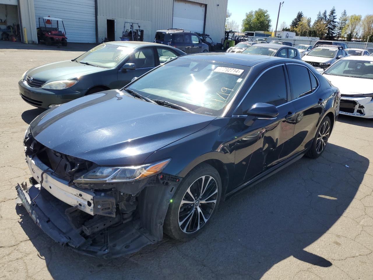 2019 Toyota Camry L vin: 4T1B11HK0KU839848