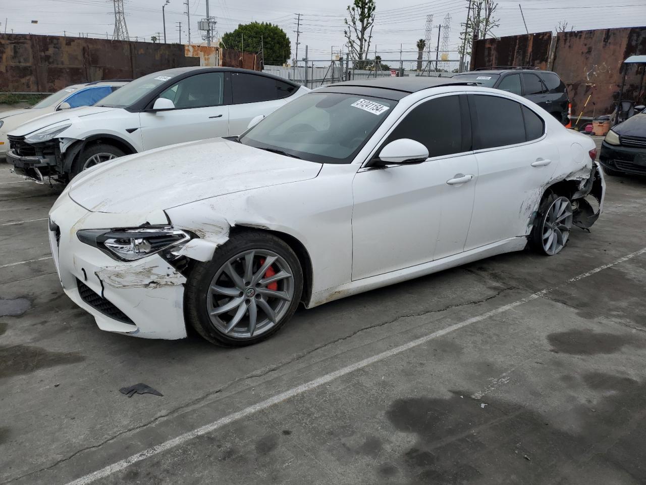 ZARFAEBN0J7597937 2018 Alfa Romeo Giulia