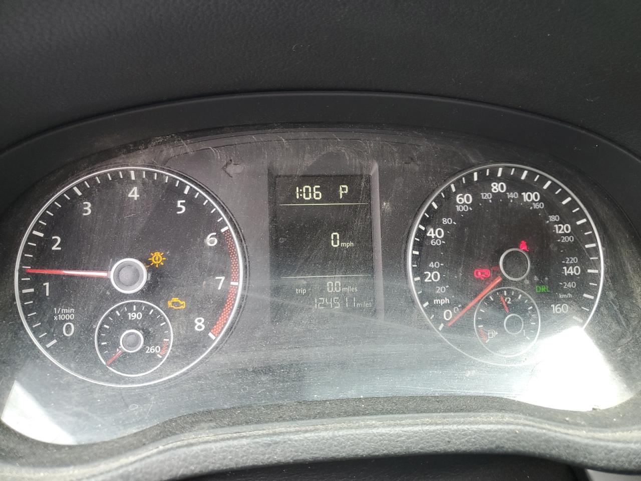 1VWAT7A32FC026682 2015 Volkswagen Passat S