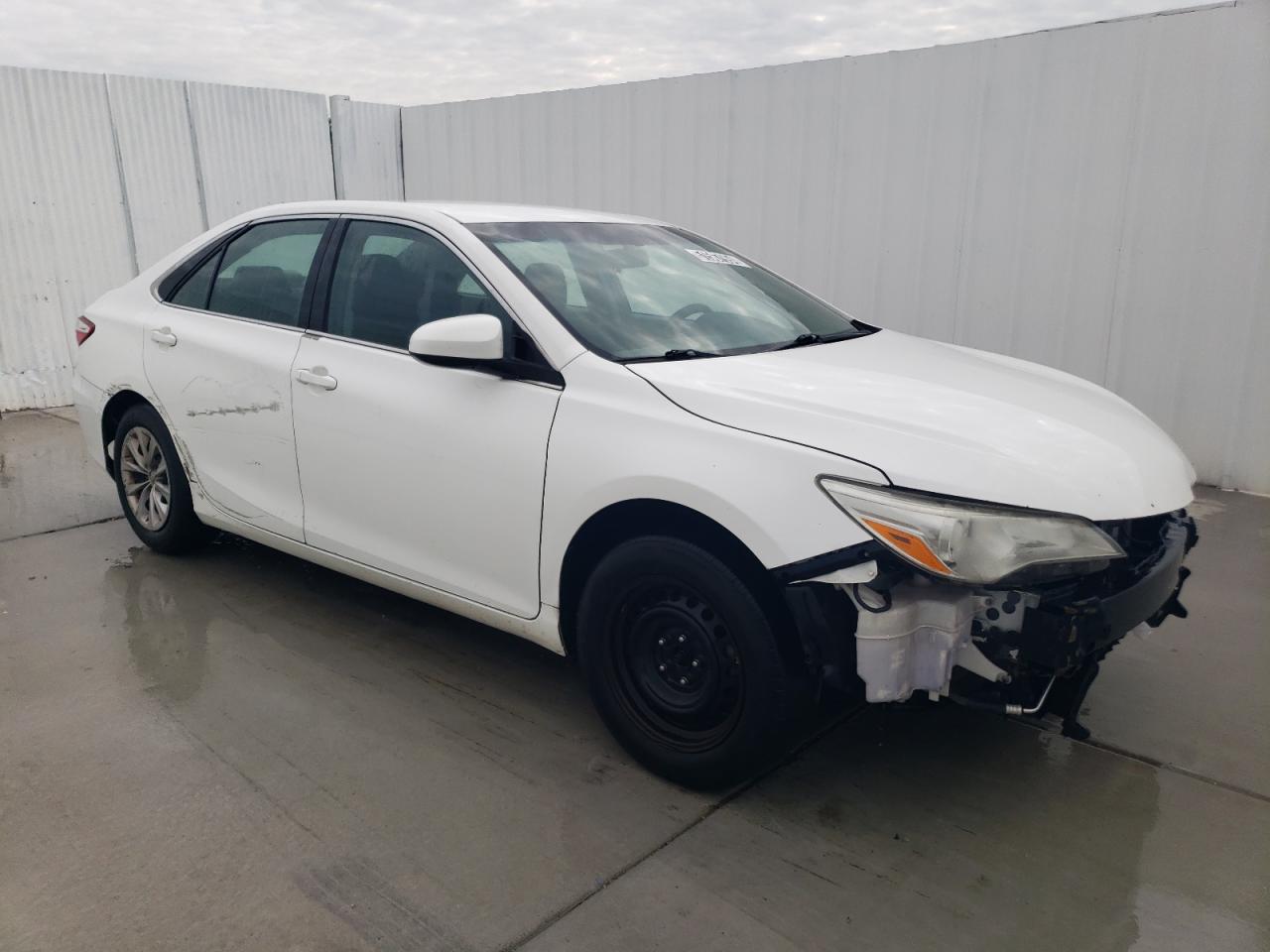 4T4BF1FK8GR575859 2016 Toyota Camry Le