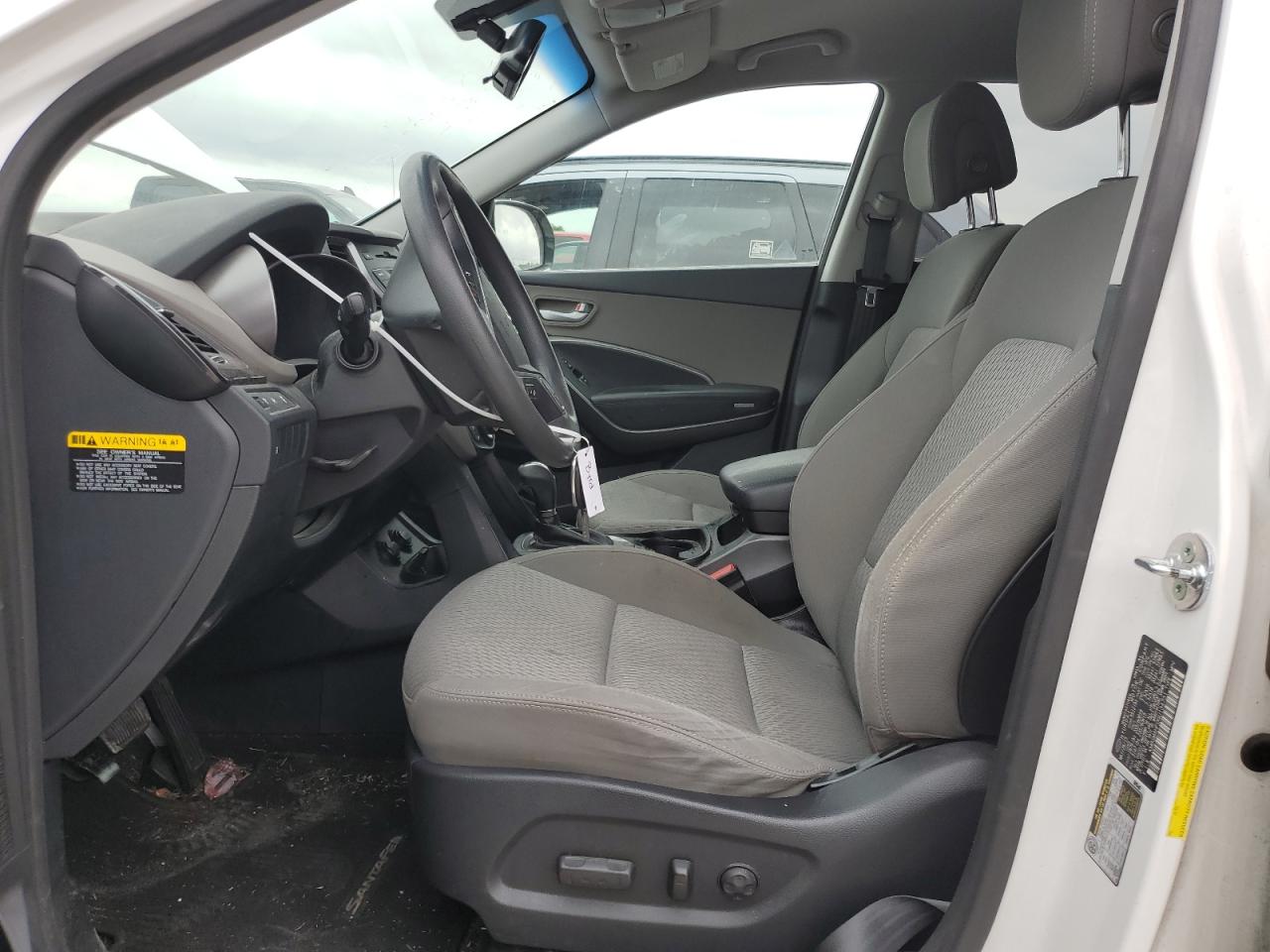 KM8SM4HF0GU134731 2016 Hyundai Santa Fe Se