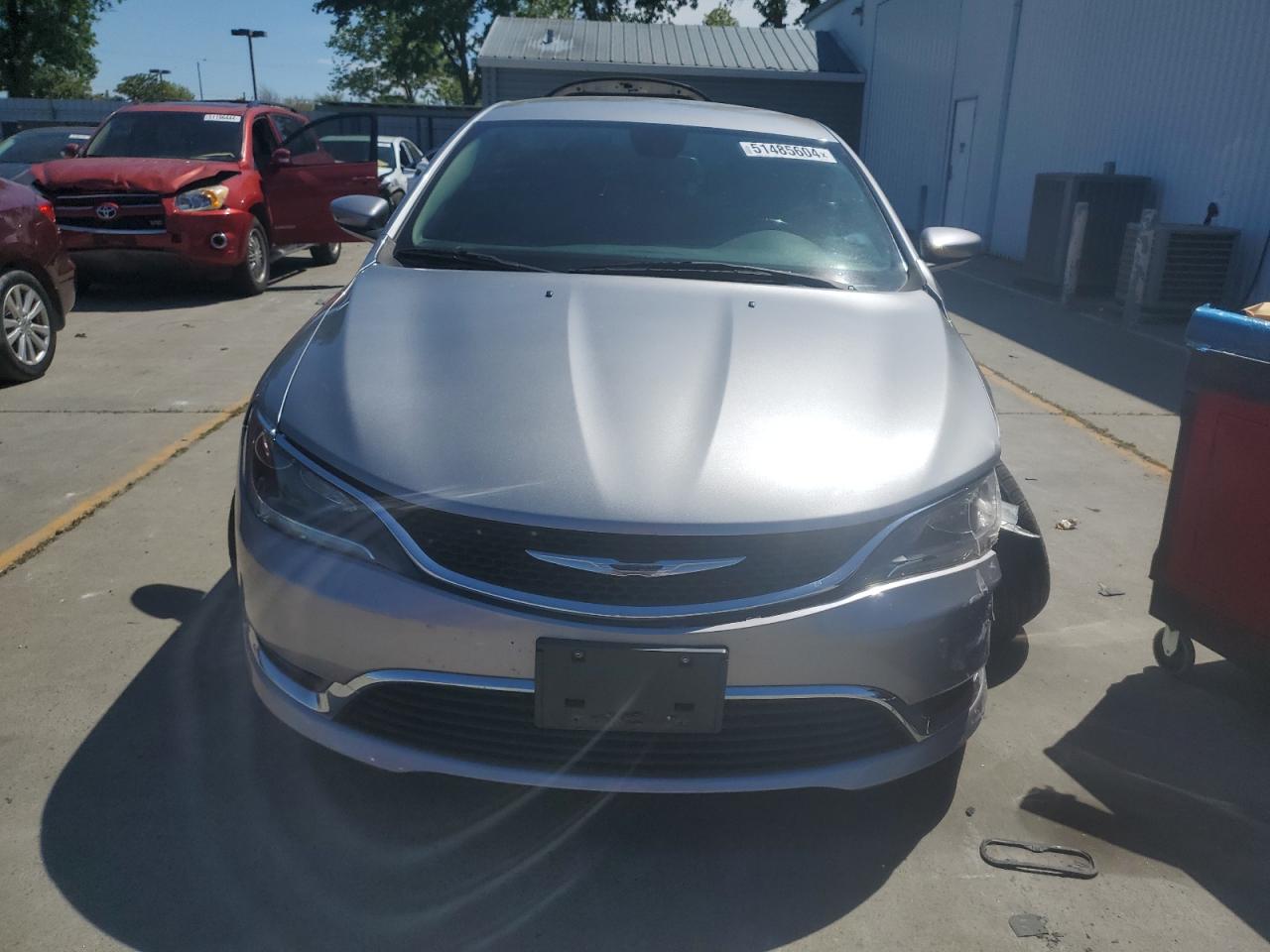 2015 Chrysler 200 Limited vin: 1C3CCCAG7FN739450