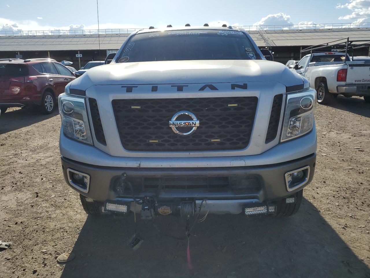 2017 Nissan Titan Xd Sl vin: 1N6BA1F48HN511294