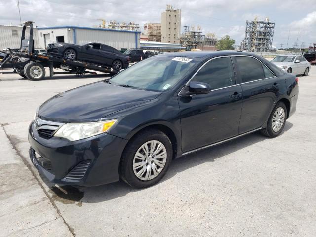 Lot #2487468605 2013 TOYOTA CAMRY L salvage car