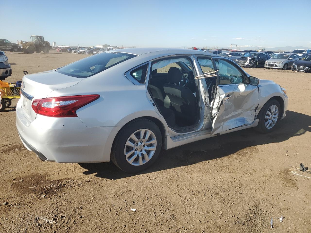 1N4AL3AP1HN365784 2017 Nissan Altima 2.5