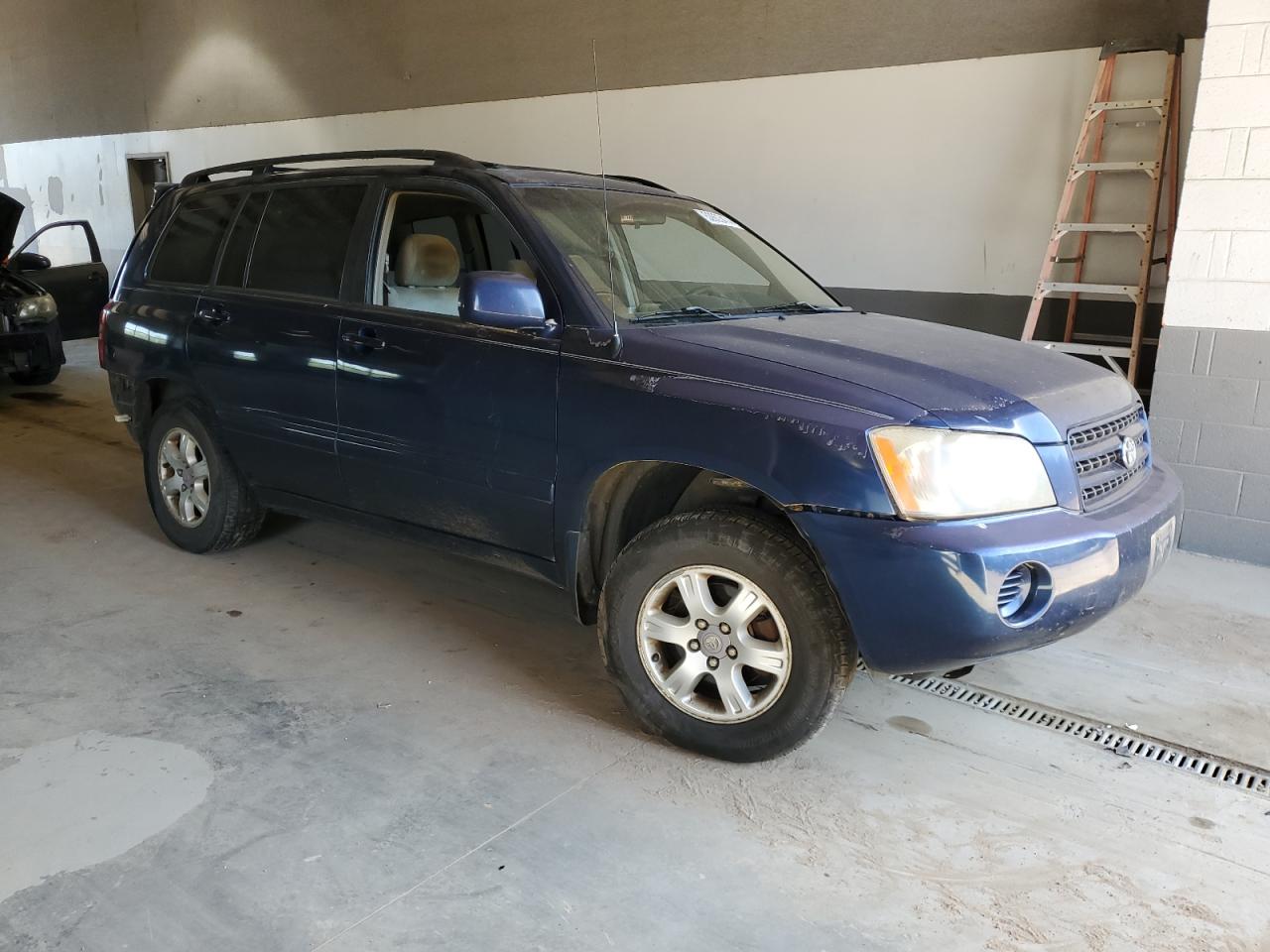 JTEHF21A220084518 2002 Toyota Highlander Limited