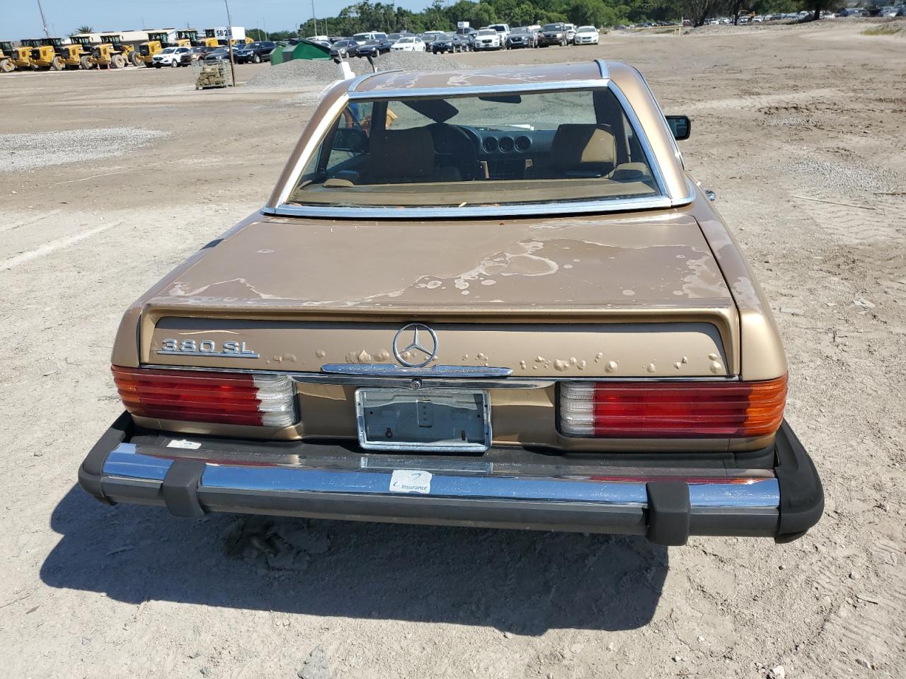 WDBBA45AXEA003745 1984 Mercedes-Benz 380 Sl