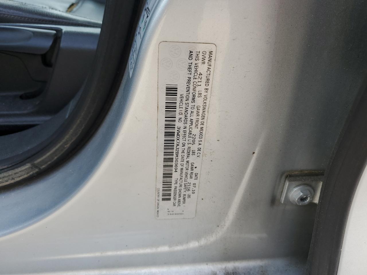 3VWDX7AJ2BM303694 2011 Volkswagen Jetta Se