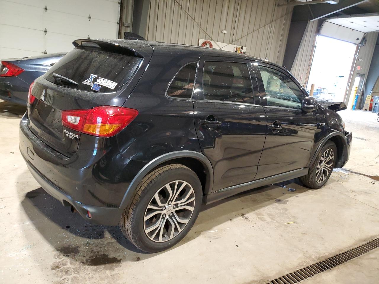 JA4AP3AUXHZ021510 2017 Mitsubishi Outlander Sport Es