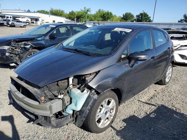 Lot #2501359050 2015 FORD FIESTA SE salvage car