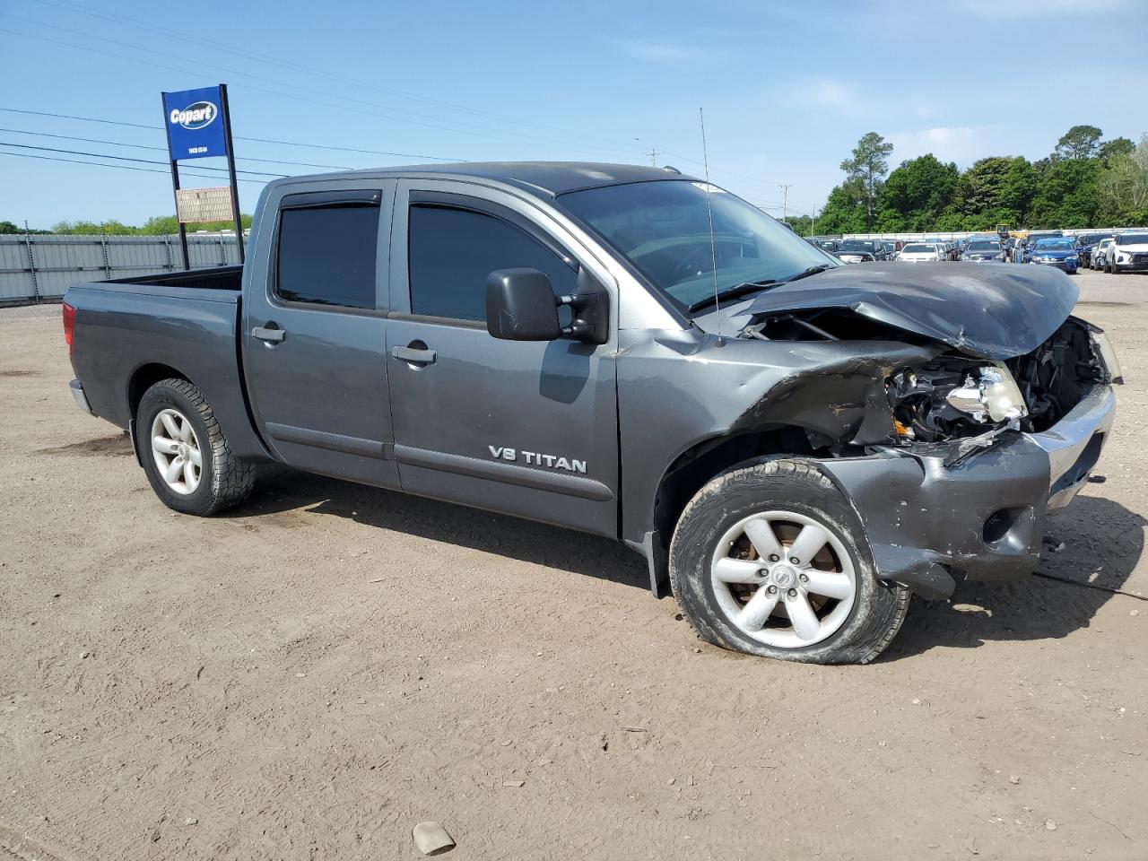 1N6BA0ED1CN307960 2012 Nissan Titan S