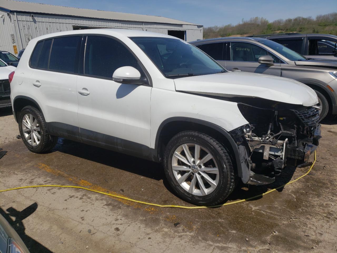 WVGAV7AX9HK046108 2017 Volkswagen Tiguan S