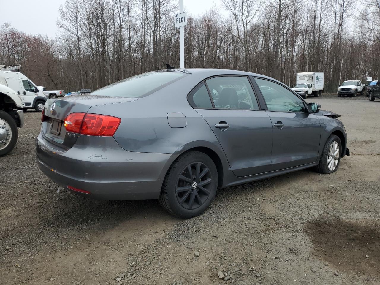 3VWDZ7AJ1BM341525 2011 Volkswagen Jetta Se