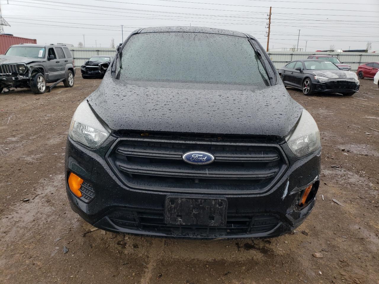 1FMCU0F77JUA07619 2018 Ford Escape S