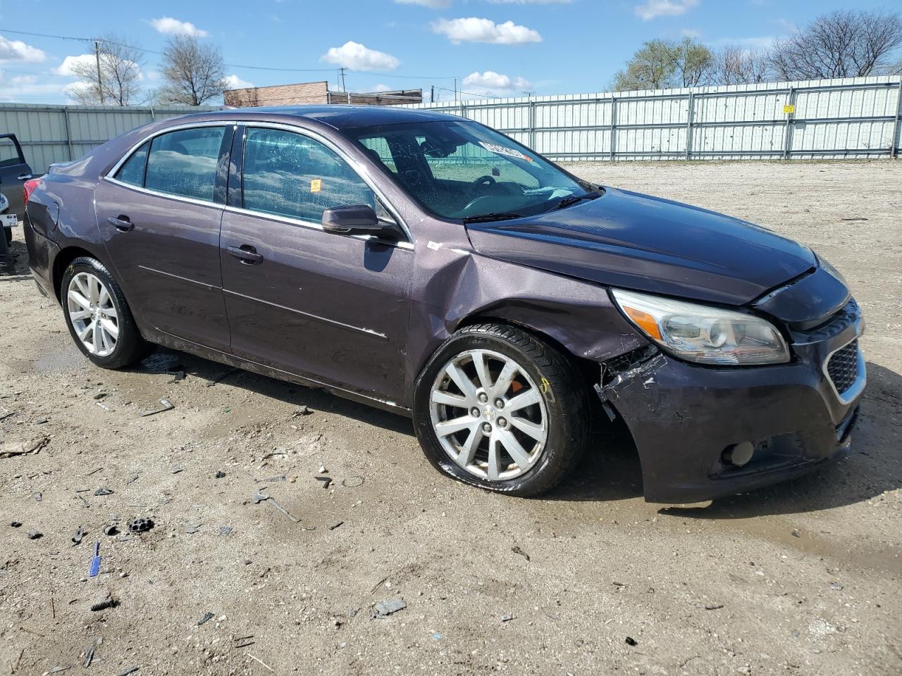 1G11D5SL8FF131706 2015 Chevrolet Malibu 2Lt