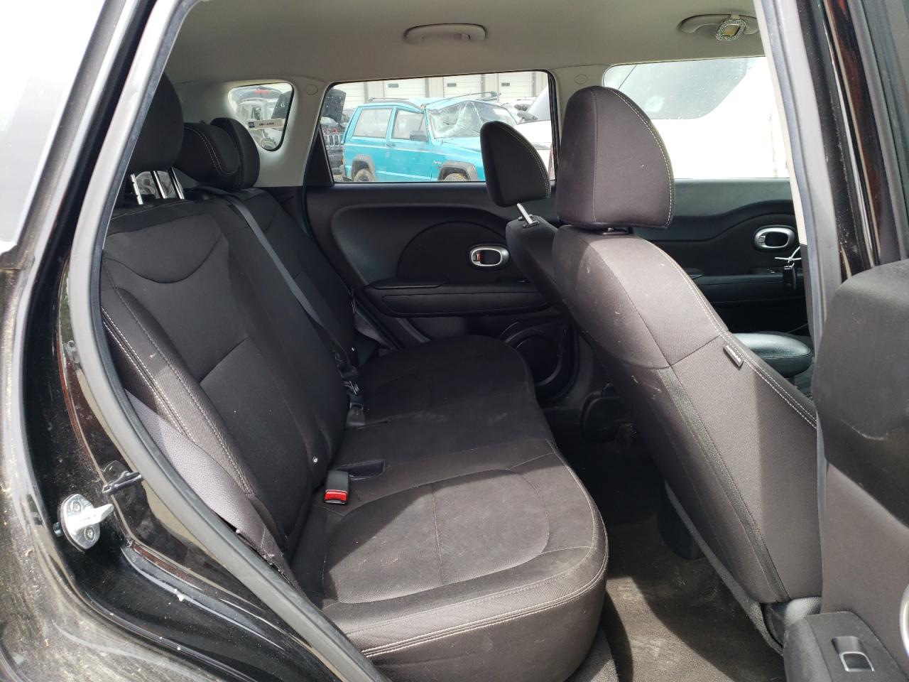 KNDJN2A21H7882543 2017 Kia Soul