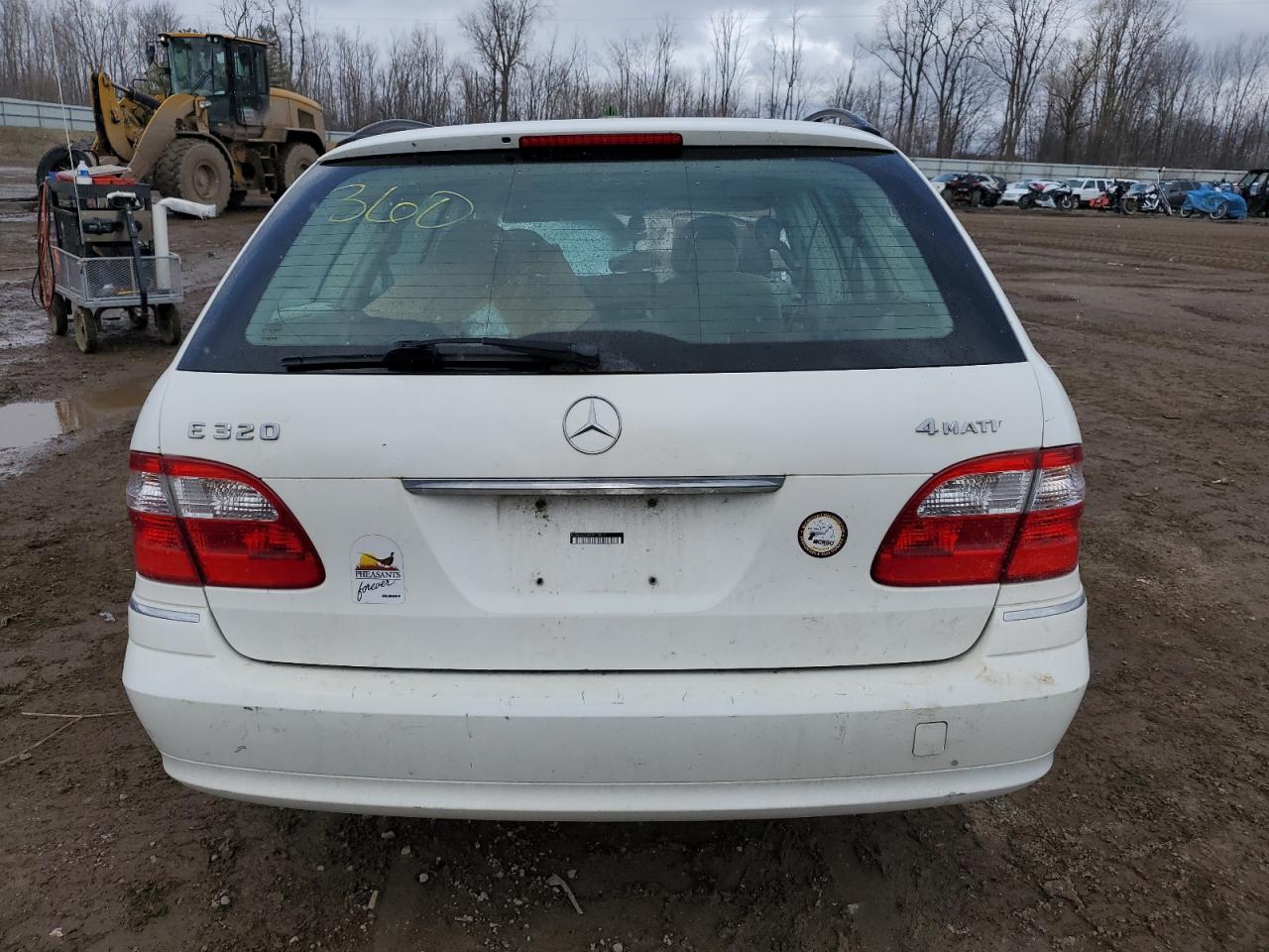 WDBUH82J04X115014 2004 Mercedes-Benz E 320 4Matic