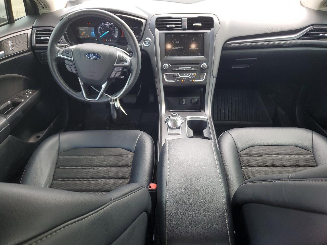 2018 Ford Fusion Se vin: 3FA6P0HD0JR217424