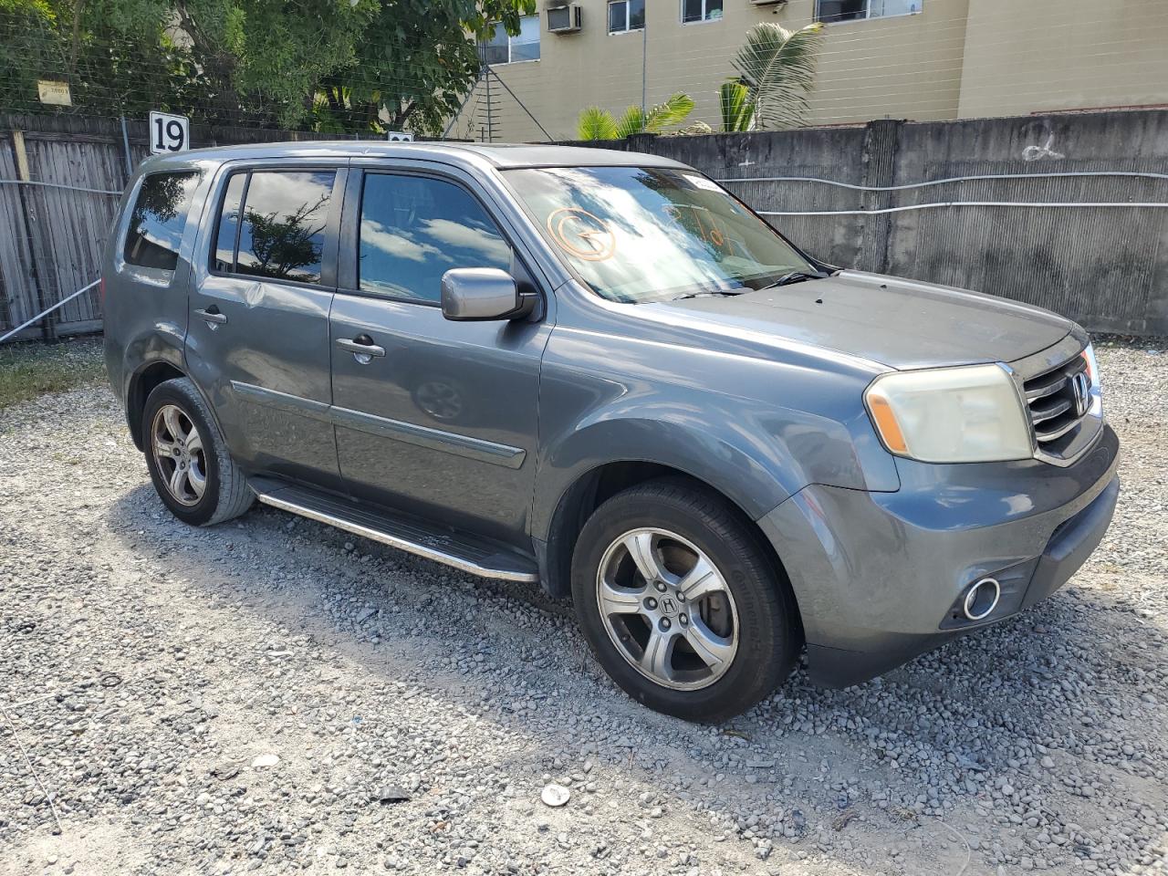 5FNYF3H54CB025881 2012 Honda Pilot Exl