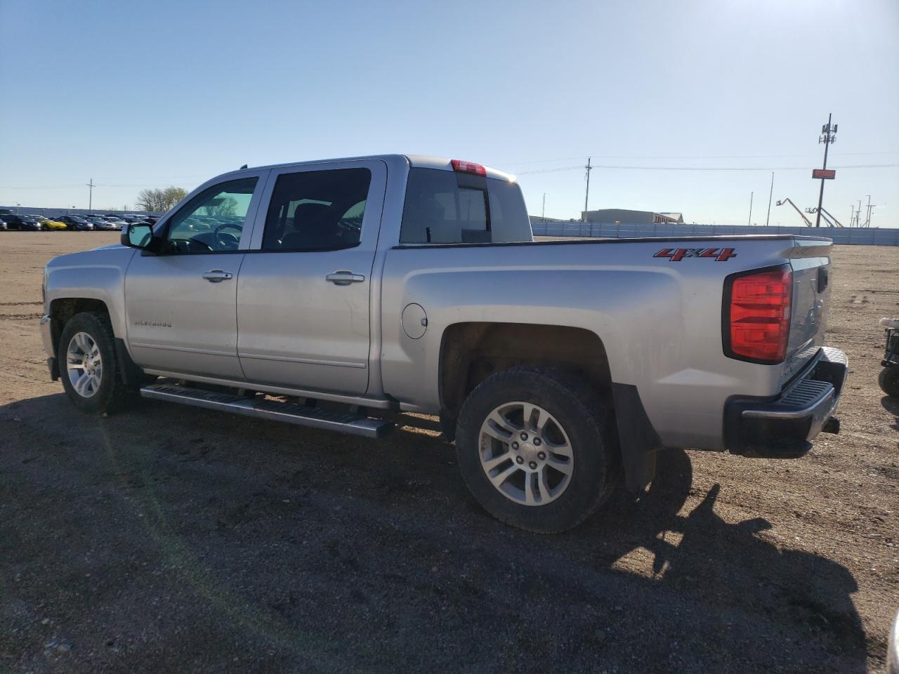 2018 Chevrolet Silverado K1500 Lt vin: 3GCUKREC2JG620610