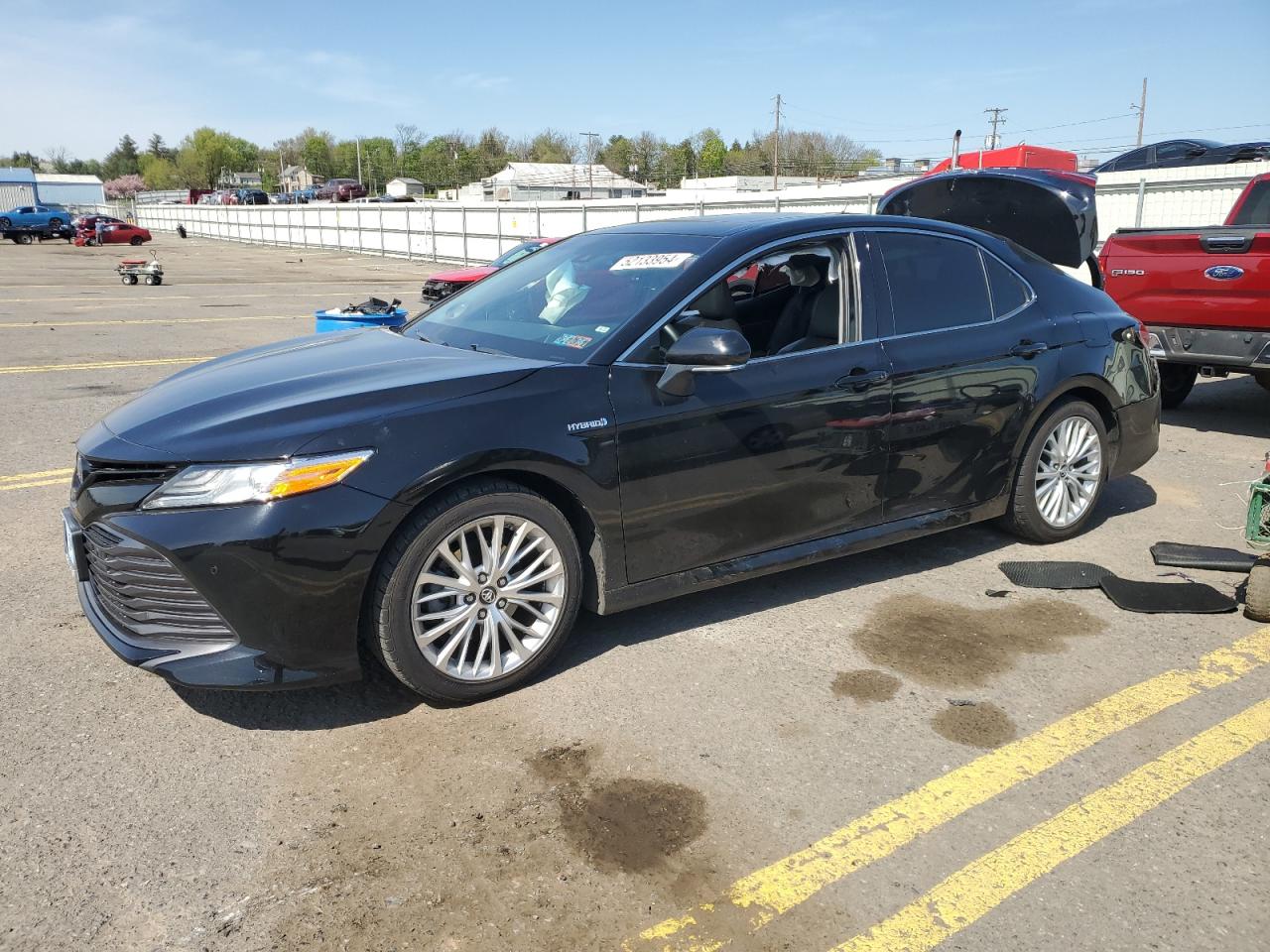 4T1B21HK4JU005111 2018 Toyota Camry Hybrid