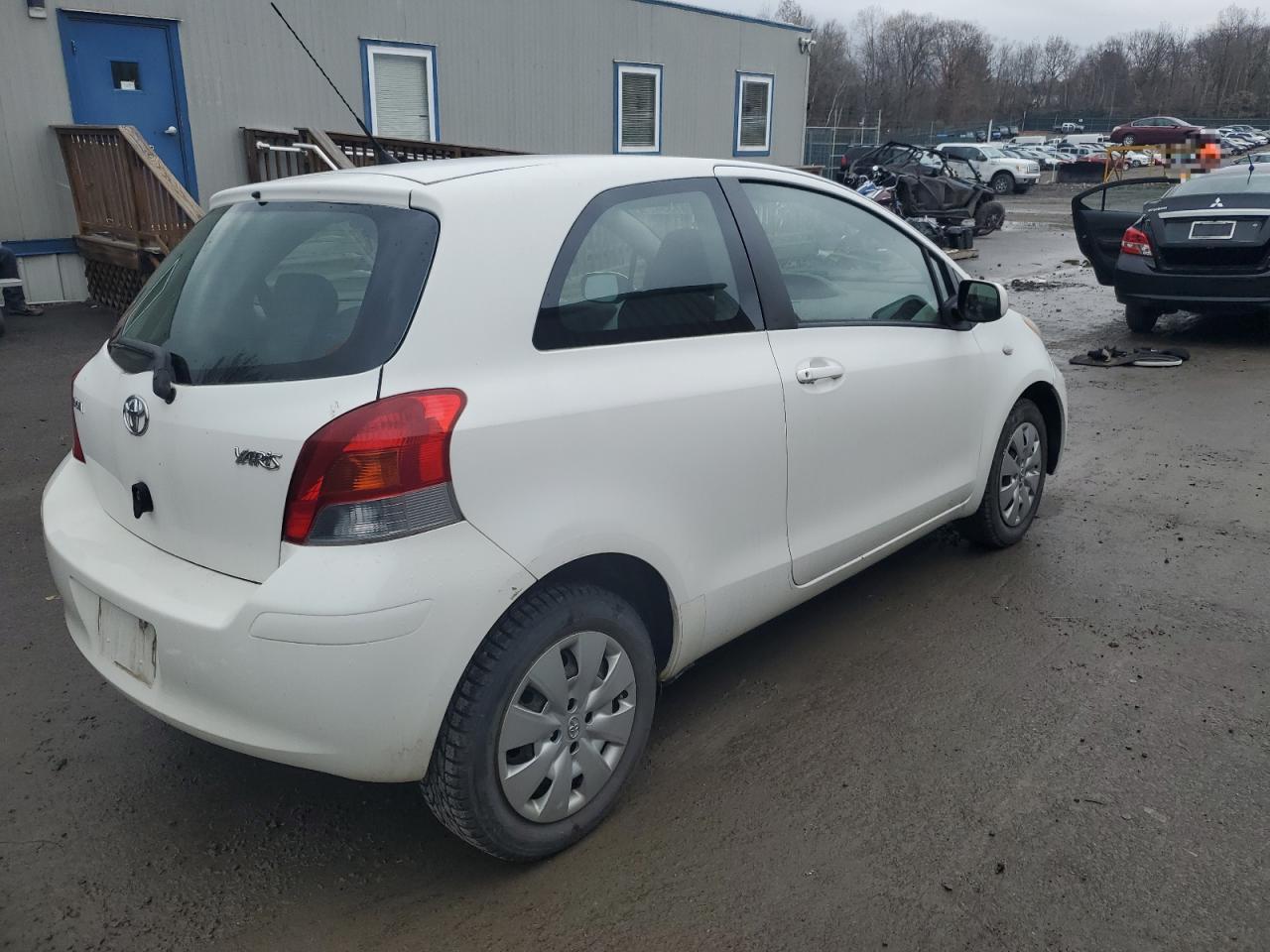 JTDJT903X95255149 2009 Toyota Yaris