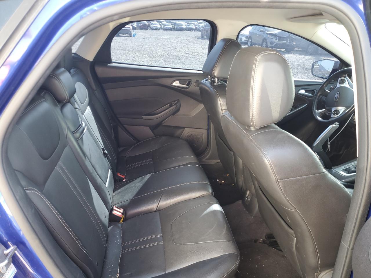 1FADP3N23DL227086 2013 Ford Focus Titanium