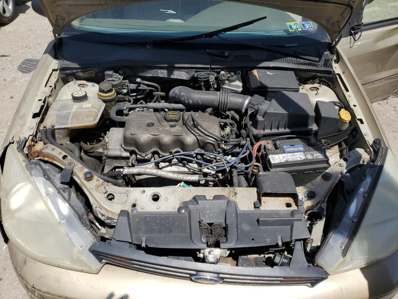 1FAHP34PX2W129313 2002 Ford Focus Se