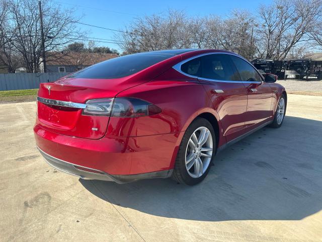 Хэтчбеки TESLA MODEL S 2013 Красный