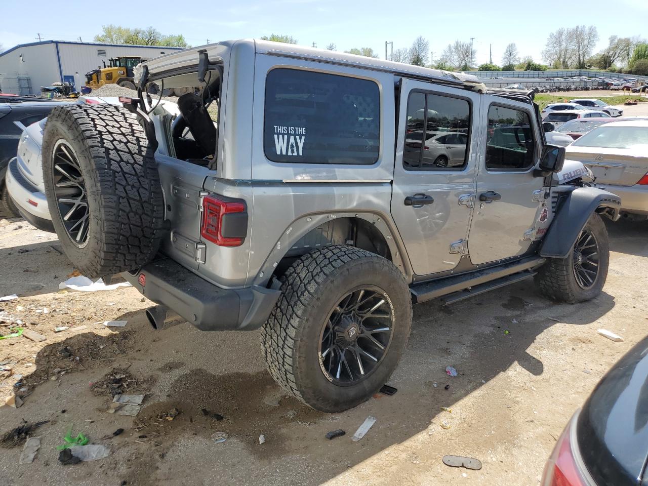 1C4HJXFG2JW107188 2018 Jeep Wrangler Unlimited Rubicon