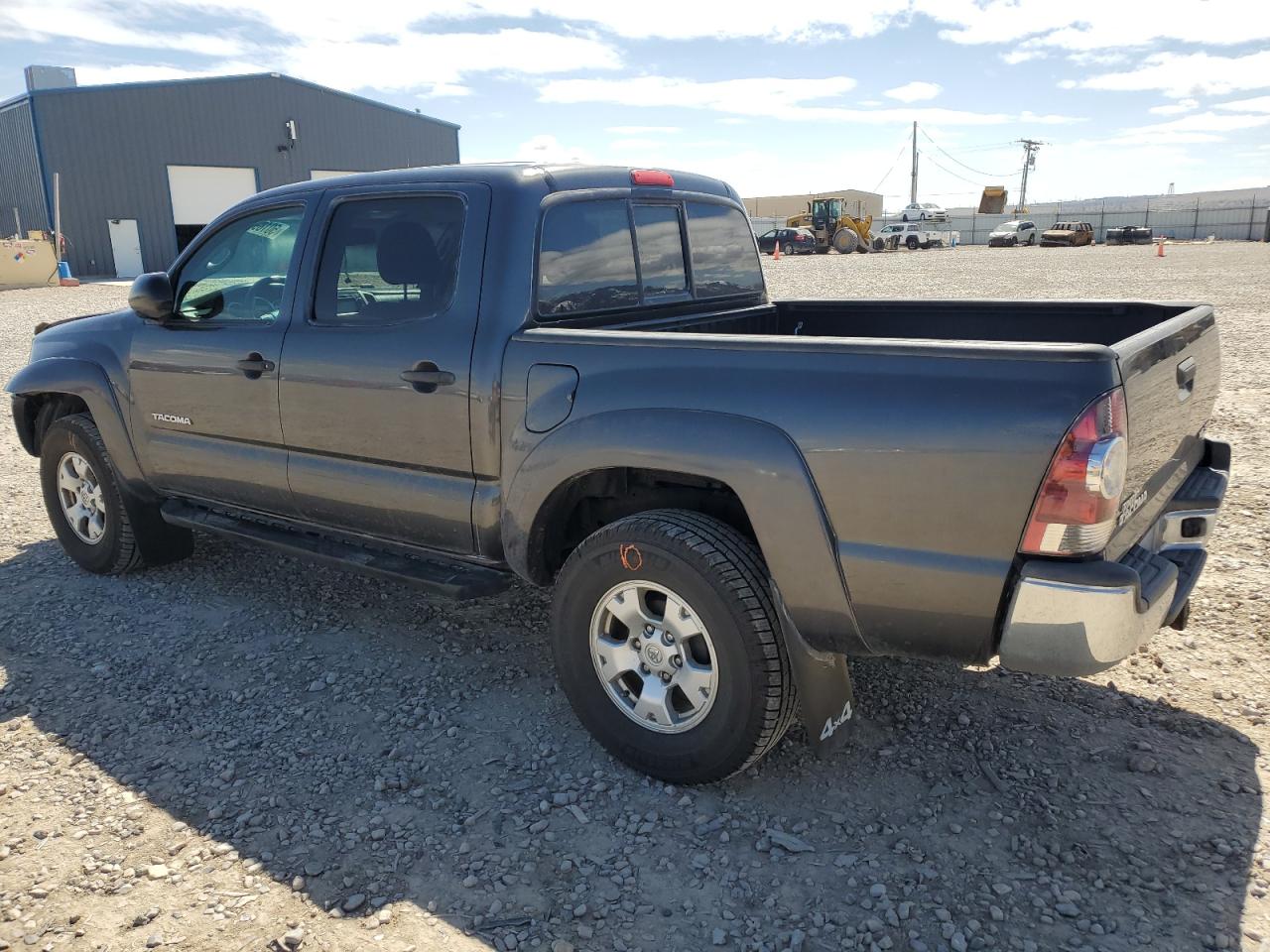 3TMLU4EN7DM106994 2013 Toyota Tacoma Double Cab