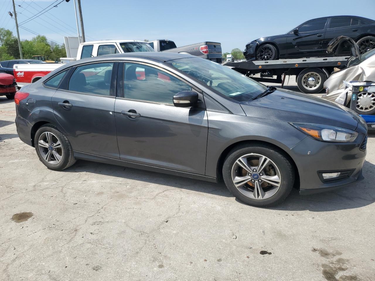 1FADP3FE6JL232710 2018 Ford Focus Se